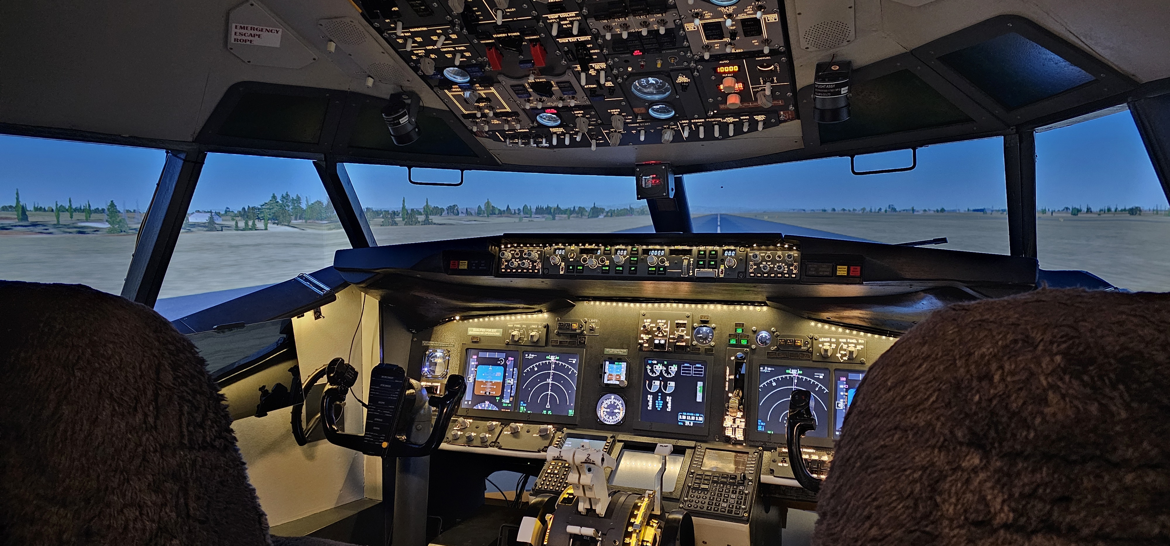 Flugsimulator B737 Single-Ticket 60 Minuten Flugzeit in Frankfurt Flughafen